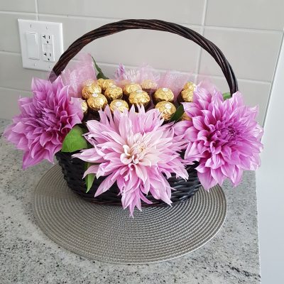 ”Rocher” composition with fresh cut flowers.